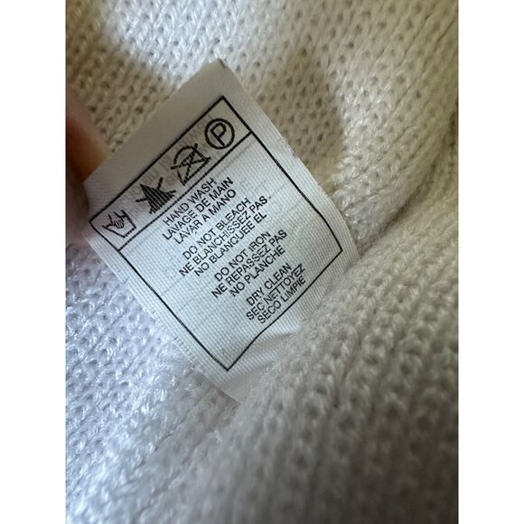 Detroit Red Wings Knit Beanie Hat Red & White Stripes Logo Embroidery Adult Size - Picture 4 of 4